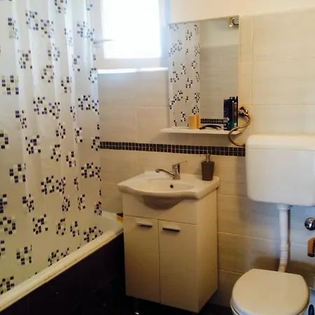 Apartman Vukojevic 公寓 *